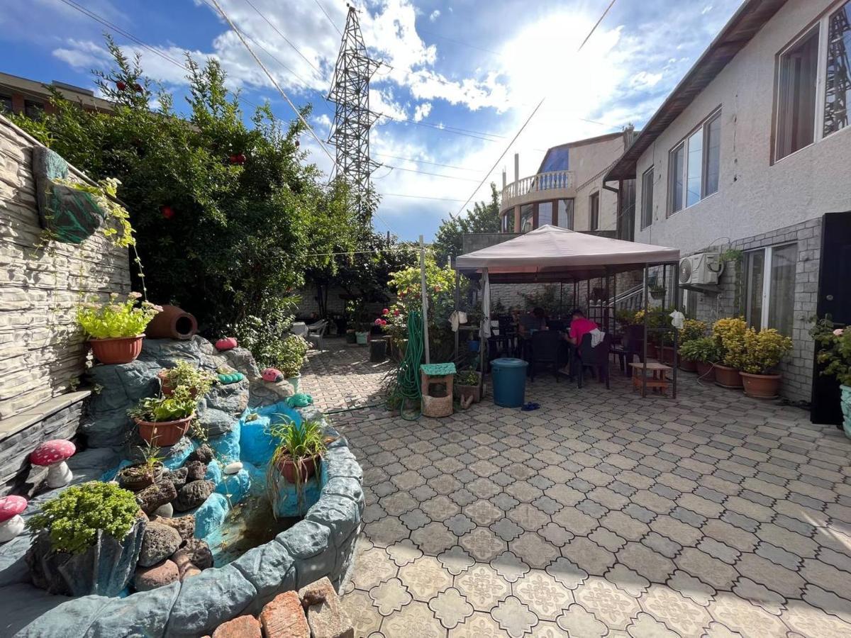 Ortachala Summer House Tbilisi Eksteriør billede